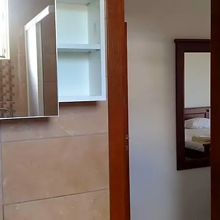Galeb Hotel 3*